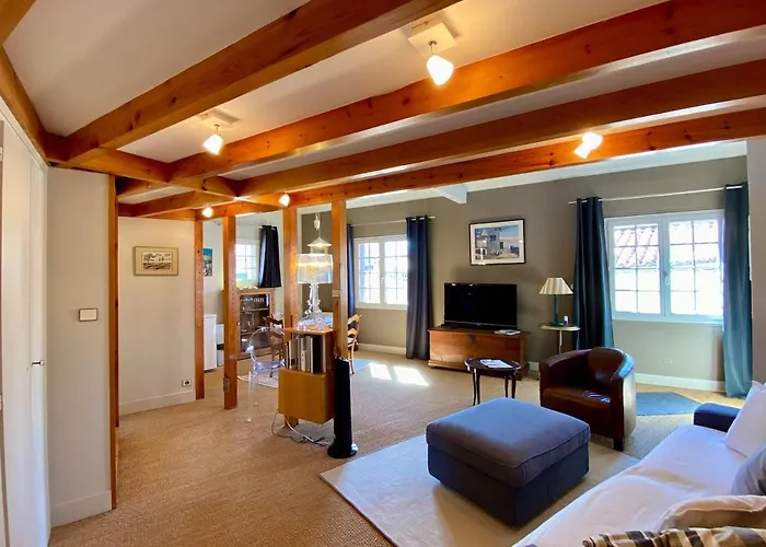 160 D Citeaux - Nest For Two *